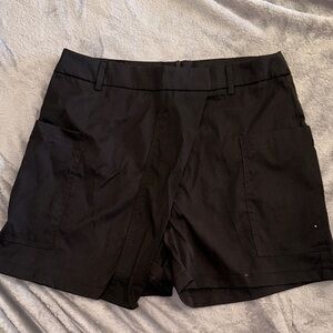 Classic Black Women's Shorts/skirt